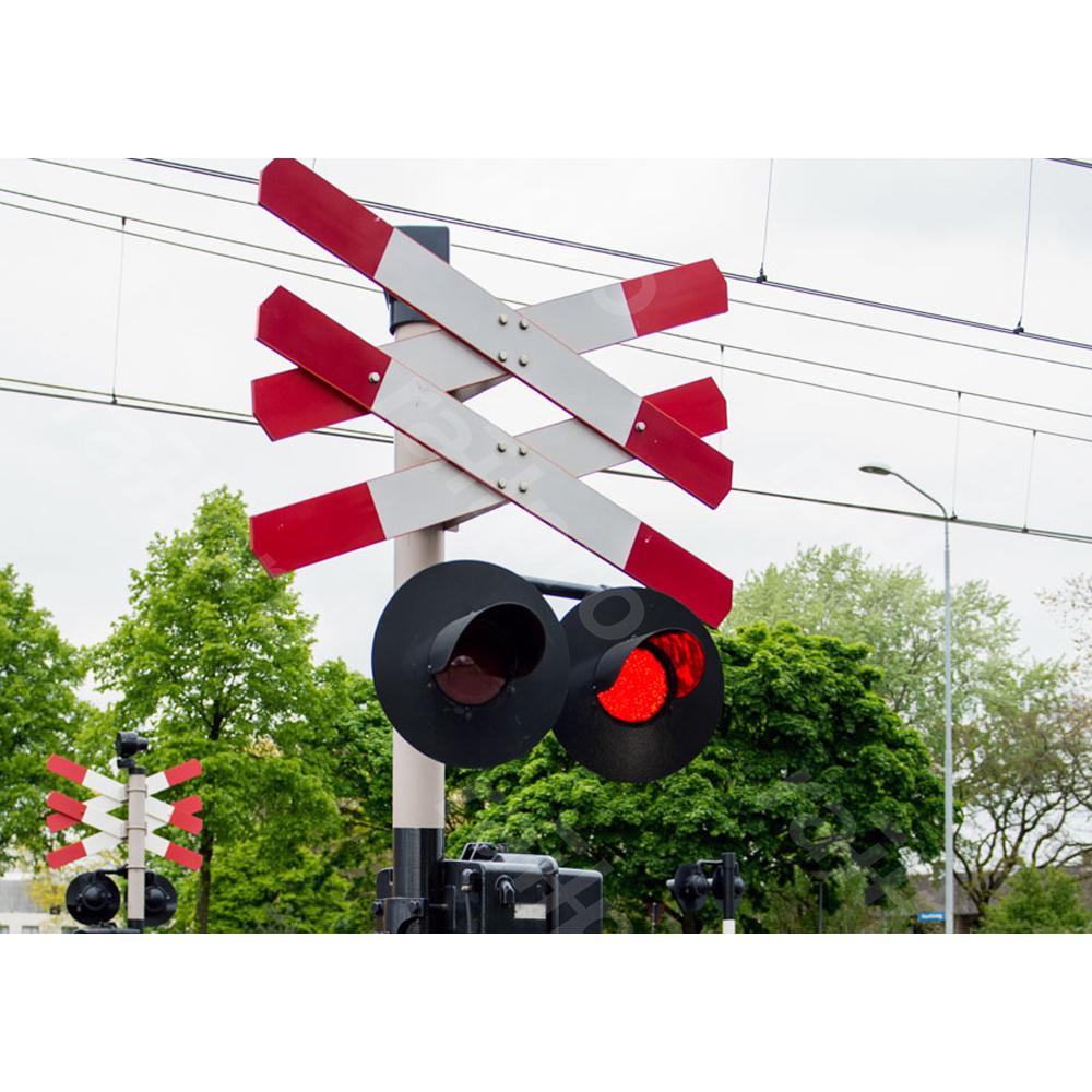St. Andrew's cross, 2 blades, reinforced, US20