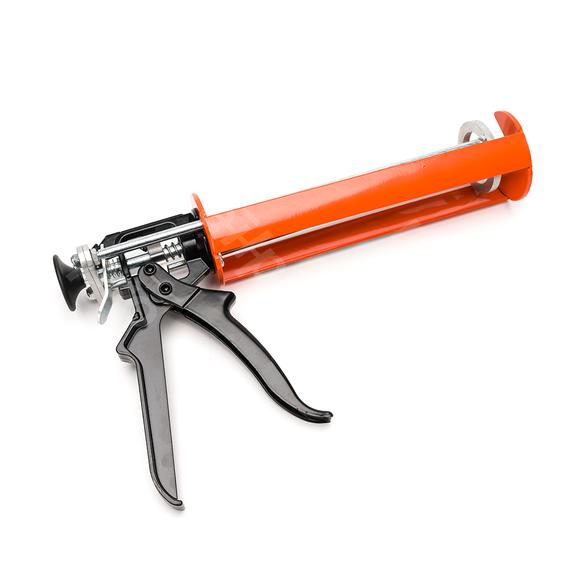 Mixing spray gun for primer 'Viaxi'