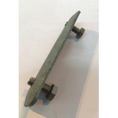 Clamp plate, with mounting material