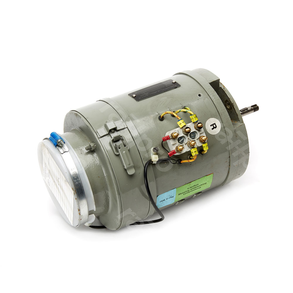 Motor, complete, with brake