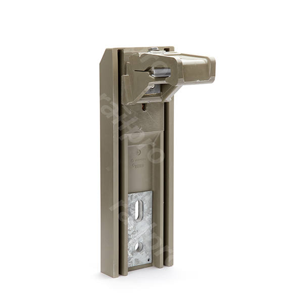 Goat, plastic, lateral mounting